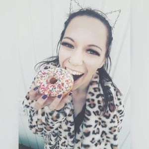 Meet your Posher, Courteeen! 💕